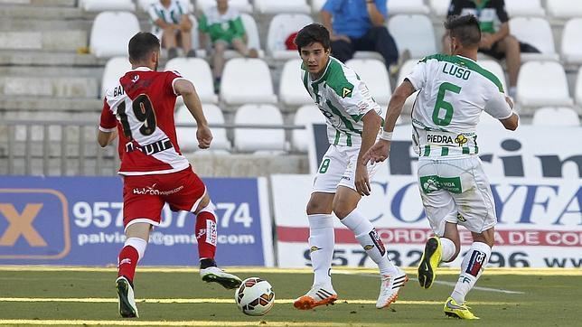 Fran Serrano Fran Serrano debuta y roza el gol