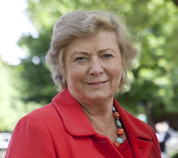 Frances Fitzgerald (politician) MinisterFrancesFitzgerald Radio Kerry