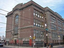 Francis E. Willard School httpsuploadwikimediaorgwikipediacommonsthu