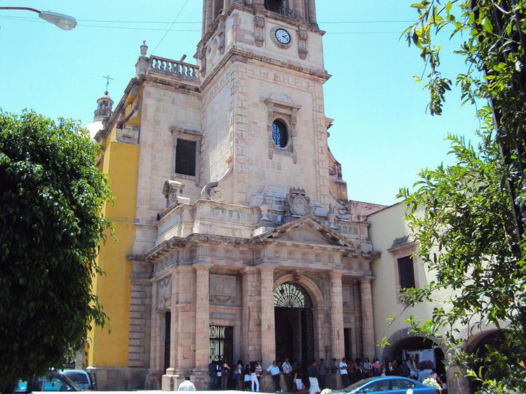 Francisco Eduardo Tresguerras Felicidades carmelitas El templo del Carmen en Celaya majestuosa