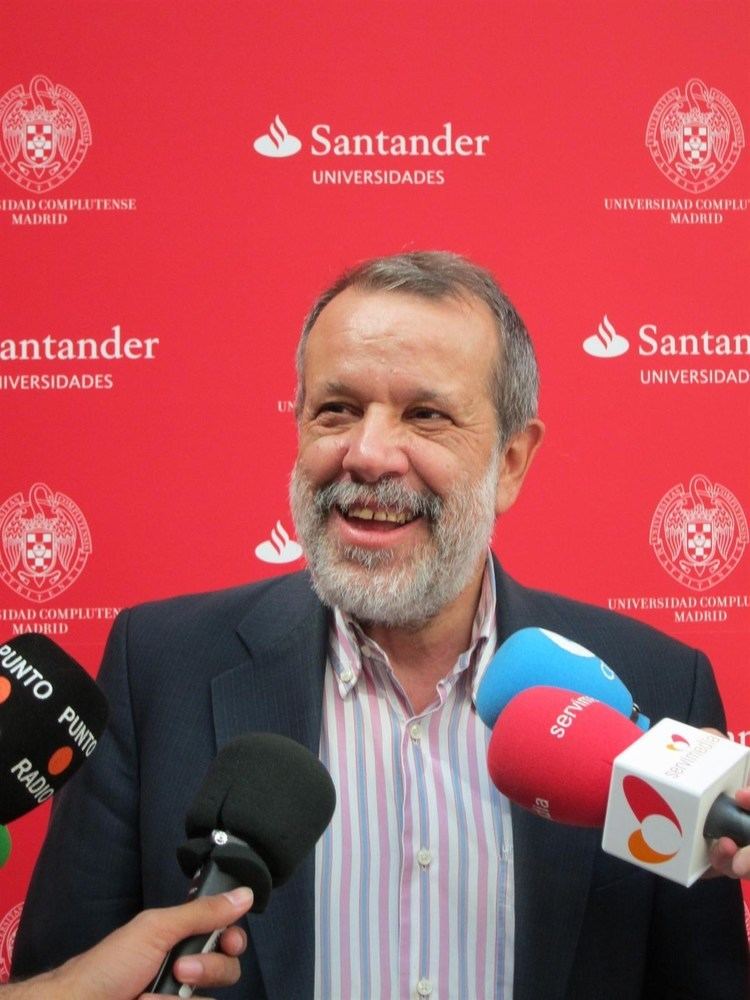 Francisco Fernández Marugán El PSOE compensa a su histrico exdiputado Fernndez Marugn