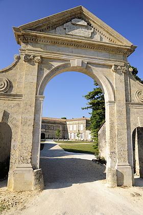 Francs, Gironde httpsuploadwikimediaorgwikipediacommonsthu