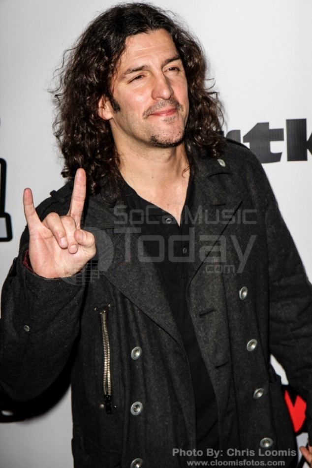 Frank Bello Frank Bello from Anthrax Bass Player Live 2013