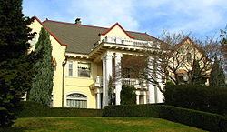 Frank C. Barnes House httpsuploadwikimediaorgwikipediacommonsthu