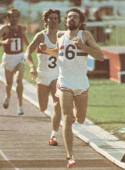 Frank Clement (athlete) Frank Clement SCOTTISH DISTANCE RUNNING HISTORY