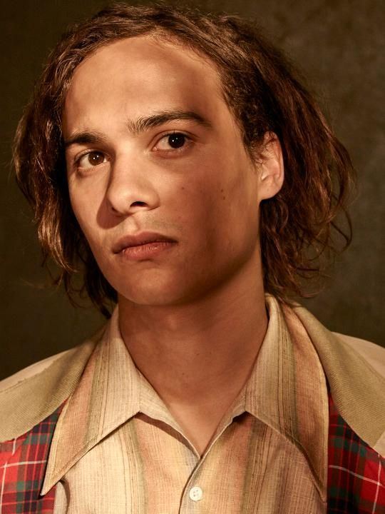 Frank Dillane 11 Things to Know About Fear the Walking Dead Breakout Star Frank