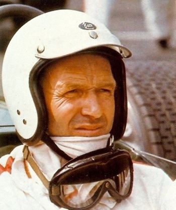 Frank Gardner (racing driver) FrankGardner2jpg