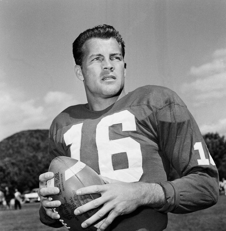 Frank Gifford Frank Gifford39s unassuming manner underplayed profound