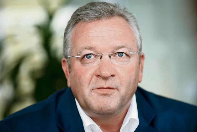 Frank Henkel Vetternwirtschaft Kritik an Personalpolitik von Frank Henkel