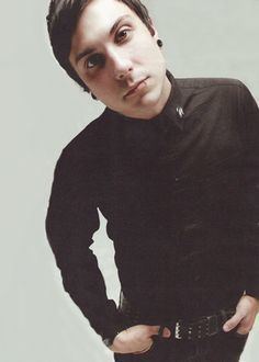 Frank Iero Frank Iero on Pinterest Mikey Way Playing Guitar and