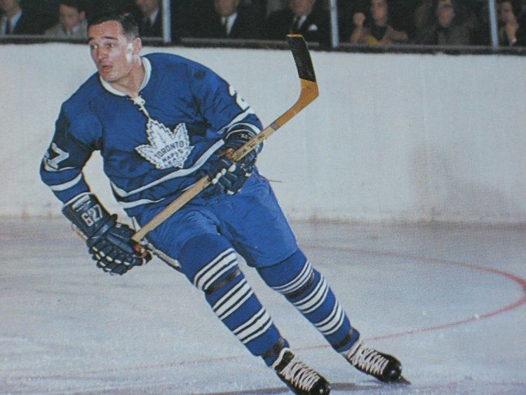 Frank Mahovlich 50 Years Ago in Hockey Practice Makes Perfect for Big M