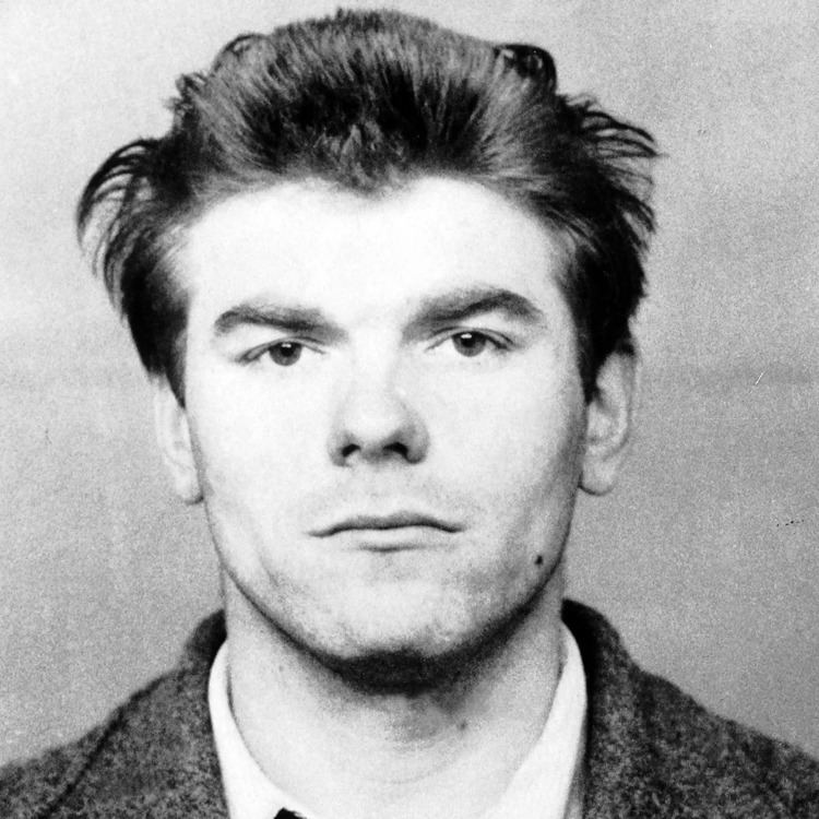 The 'Mad Axeman' who escaped from Broadmoor Prison but ended up murdered by  the Krays - Frank Mitchell claimed 'There is not a lock I can't undo' -  Mirror Online