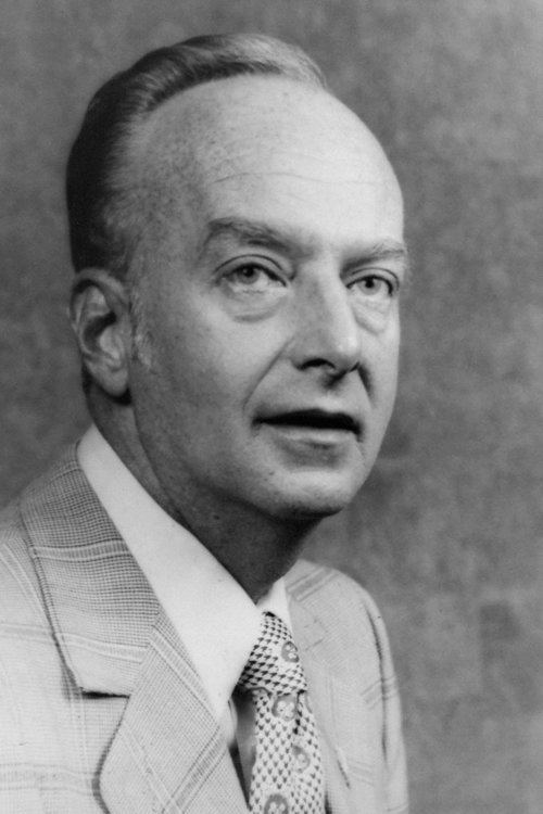 Frank Rosenthal wearing coat, long sleeves and neck tie