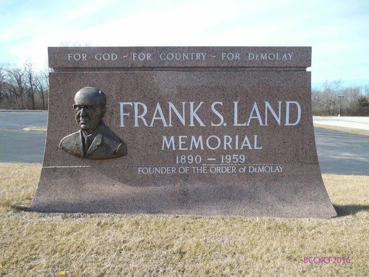 Frank S. Land Frank S Land Memorial Hunting Fountains in Kansas City