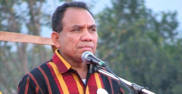 Frans Lebu Raya Frans Lebu Raya Nomor Urut Satu Gubernur Katolik Di Indonesia Duta