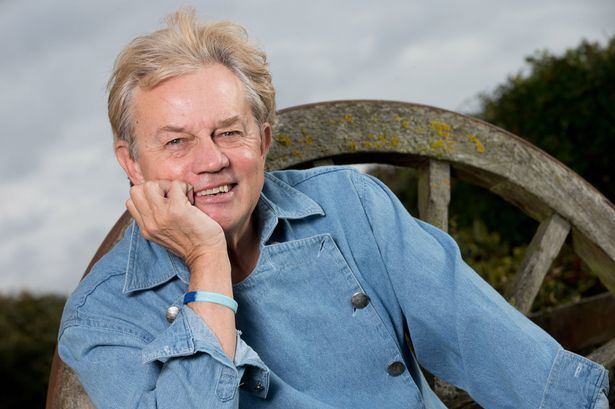 Frazer Hines i1mirrorcoukincomingarticle1384622eceALTERN