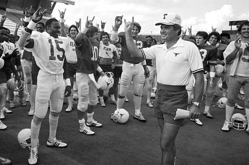 Fred Akers Throwback Thursday 1985 Texas Tech vs Texas The SWC RoundUp