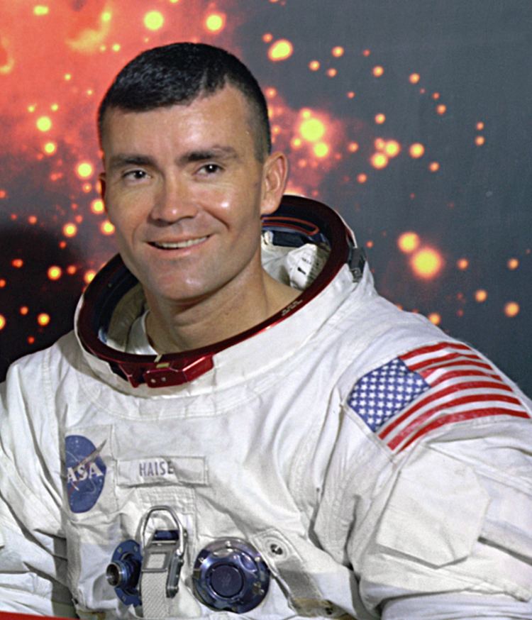 Fred Haise Fred Haise Wikipedia wolna encyklopedia