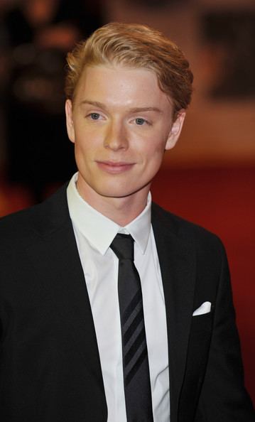 Freddie Fox (actor) Freddie Fox Photos The Three Musketeers In 3D World