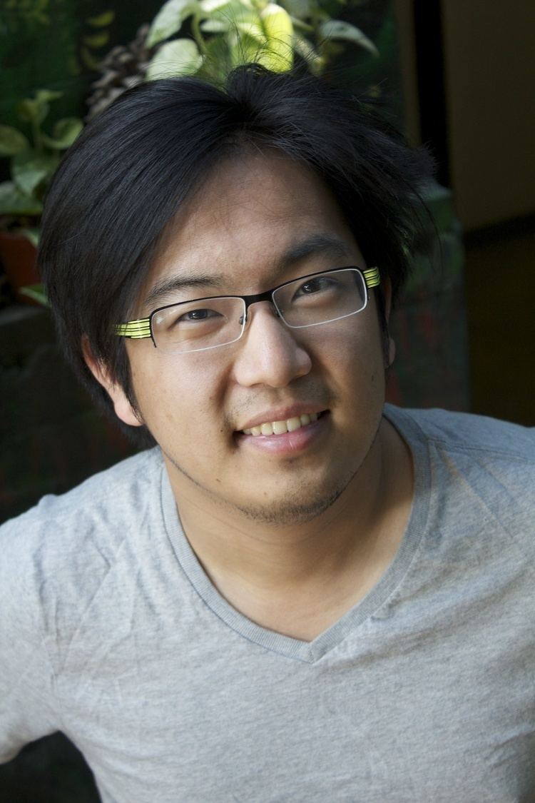 Freddie Wong Freddie Wong as quotFreddie the IT Guyquot in PARKED PARKED