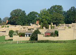 Fredensborg Houses httpsuploadwikimediaorgwikipediacommonsthu