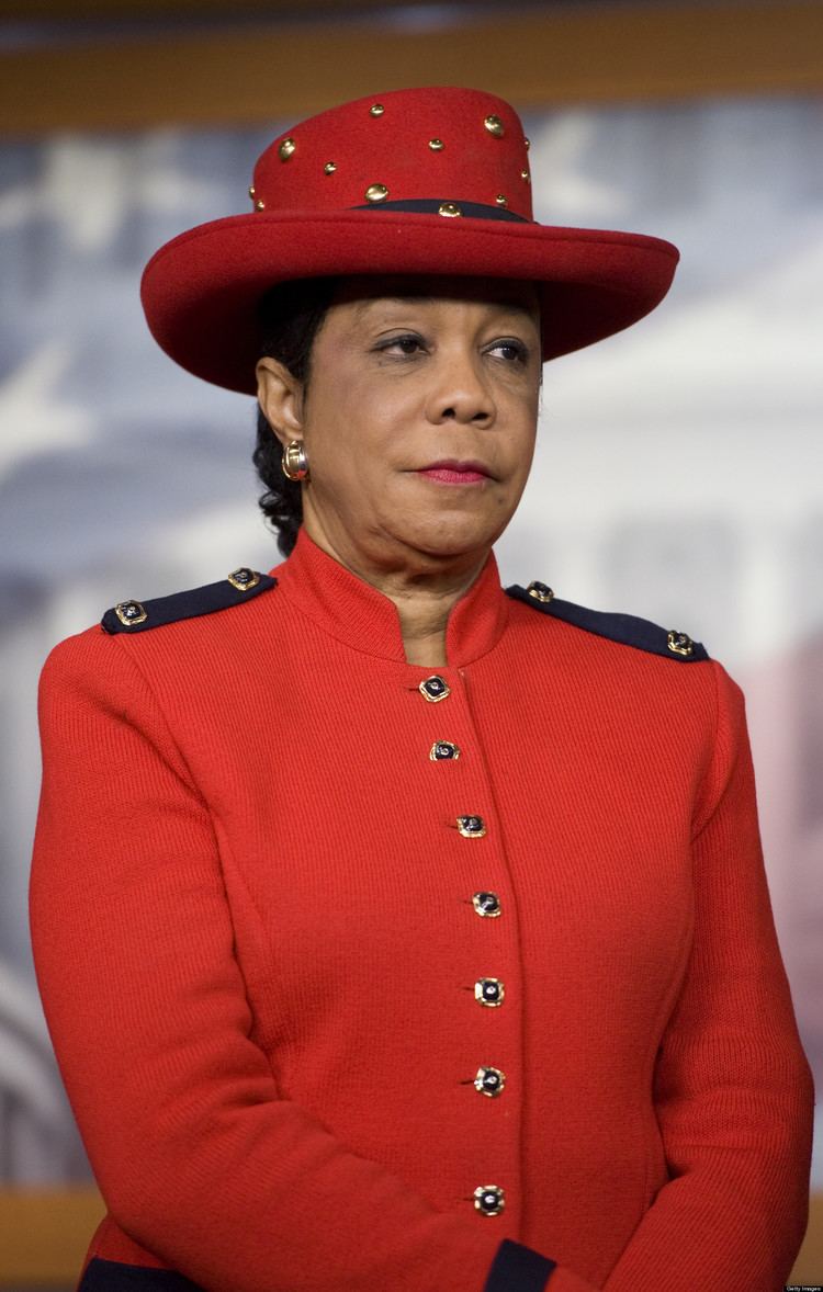 Frederica Wilson How Rep Frederica Wilson Spared Dad Of Four From 4 AM
