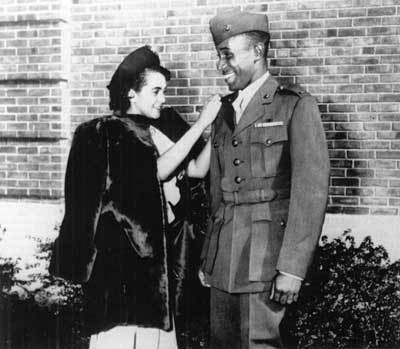 Frederick C. Branch The Right to Fight AfricanAmerican Marines in World War II