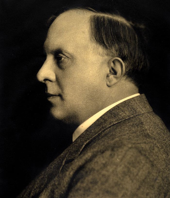 Frederick W. Lanchester Automotive engineer
