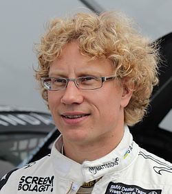 Fredrik Larsson (racing driver) httpsuploadwikimediaorgwikipediacommonsthu