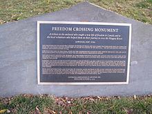 Freedom Crossing Monument httpsuploadwikimediaorgwikipediacommonsthu