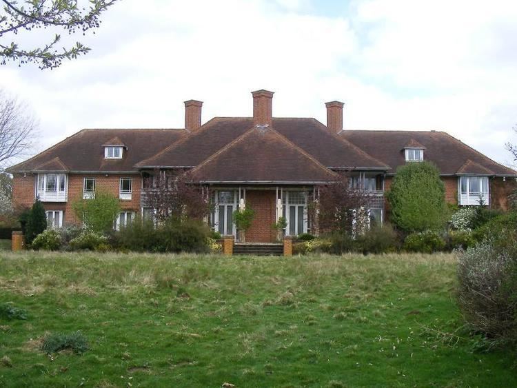 Rear view of the Sunninghill Park