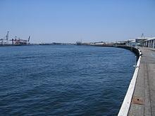 Fremantle Harbour httpsuploadwikimediaorgwikipediacommonsthu
