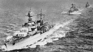 French cruiser La Galissonnière httpsuploadwikimediaorgwikipediacommonsthu