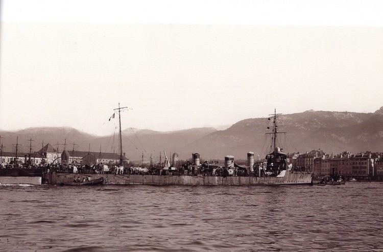 French destroyer Arabe
