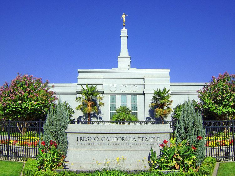Fresno California Temple Fresno California LDS Mormon Temple Photographs Page 1