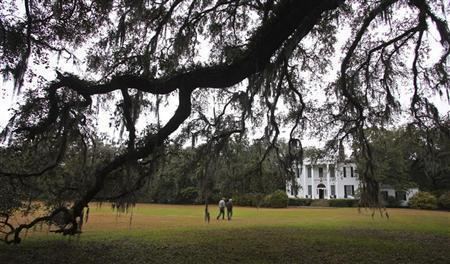Historic plantations hit the market in South Carolina | Reuters