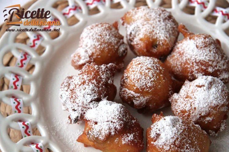 Frittole (doughnut) Fritole di Carnevale Ricette della Nonna