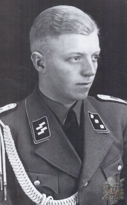Fritz Klingenberg Untersturmfhrer Fritz Klingenberg while adjutant to Paul
