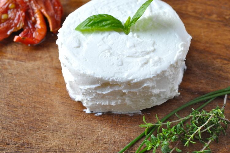 Fromage blanc making your own cheese Food and Tools