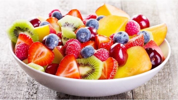 Fruit salad Why Your Next Salad Should Be a Fruit Salad 1mhealthtips