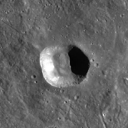 Fryxell (crater)