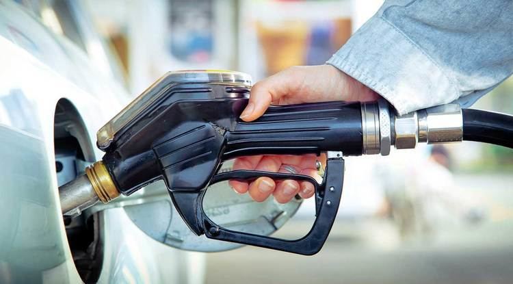 Fuel Reduce Fuel Spend Cut Fleet Gas Bills Telogis