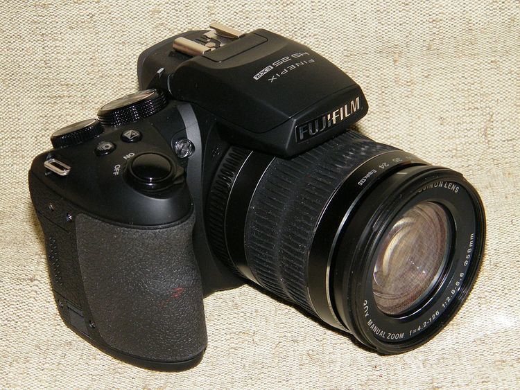 Fujifilm FinePix HS30EXR