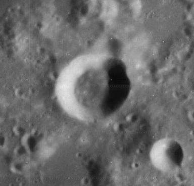 G. Bond (crater)