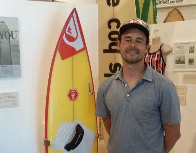 Gabe Davies surfersvillagecom Gabe Davies donates tow board to UK