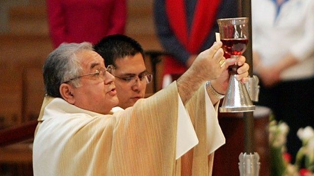 Gabino Zavala Top Catholic bishop Gabino Zavala resigns fathered 2 now