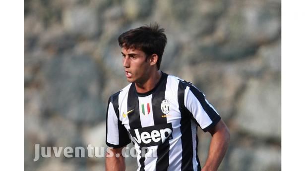 Gabriel Appelt Pires Gabriel Appelt moves on loan to Spezia Juventuscom