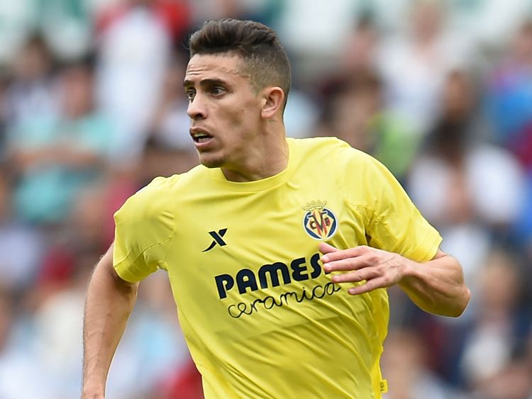 Gabriel Paulista Gabriel Paulista Who is the 135m defender Arsenal are about to