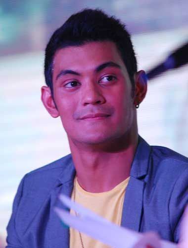 Gabriel Valenciano Gary V proud of son Gab for directing Jessica39s music
