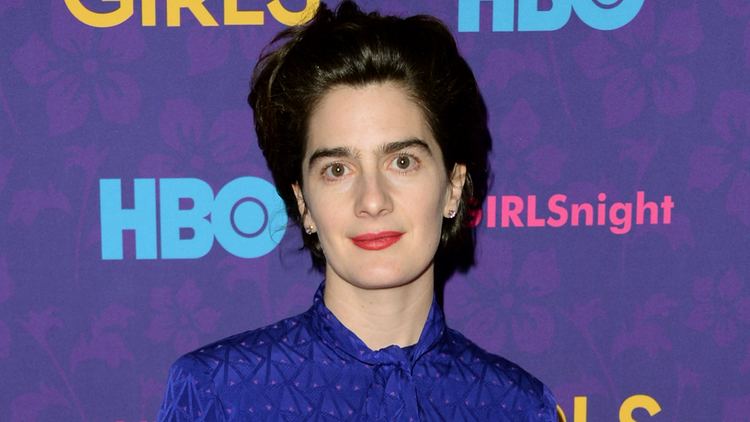 Gaby Hoffmann Gaby Hoffmann eats her placenta but doctors say proceed